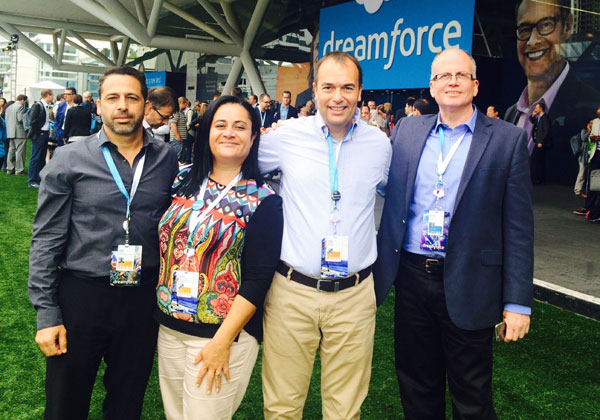 משמאל לימין: אמיר חונגה, AllCloud CTO; נורית ארגז-שביט, סמנכ"לית תפעול בלאט-לפידות; יוסי פרנקל, נשיא AllCloud; נתן גביש, סמנכ"ל פיתוח עסקי Salesforce בישראל