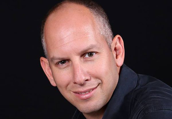 ארנון ברזילי, מנהל תחום חוויית לקוח באורקל ישראל