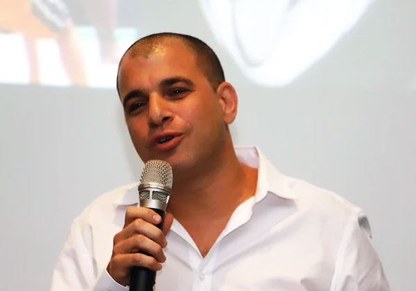 אחיעד ויינר, מנהל פעילות ראקאס נטוורקס בישראל. צילום: סיון חלימי