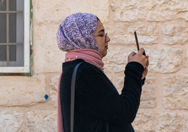 פרויקט שדרוג תשתיות תקשורת ברשות הפלסטינית. צילום אילוסטרציה: BigStock